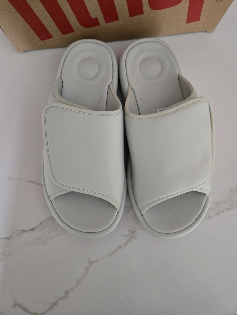 NIB FitFlop City Slides